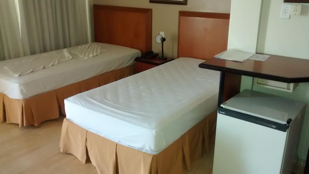 Geneviee Palace Hotel Ponta Grossa  Pokoj fotografie